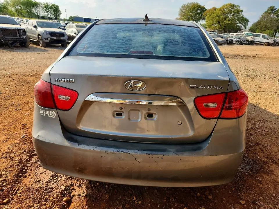 2010 HYUNDAI ELANTRA GLS  