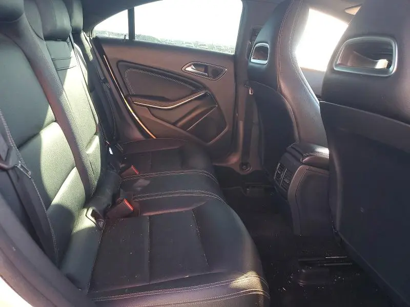 2018 MERCEDES-BENZ CLA 250  