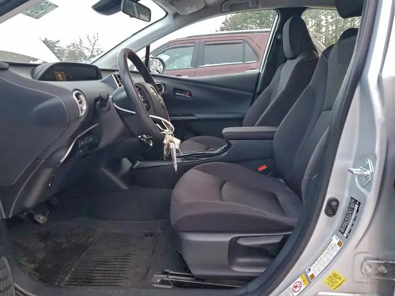 2021 TOYOTA PRIUS PRIME LE  