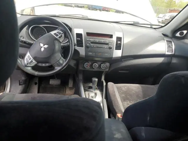 2010 MITSUBISHI OUTLANDER XLS  