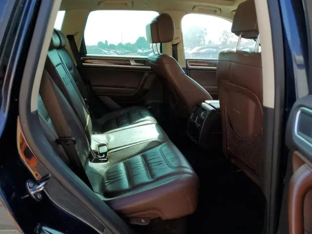 2014 VOLKSWAGEN TOUAREG V6 TDI  