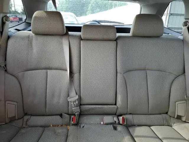 2011 SUBARU OUTBACK 2.5I PREMIUM  