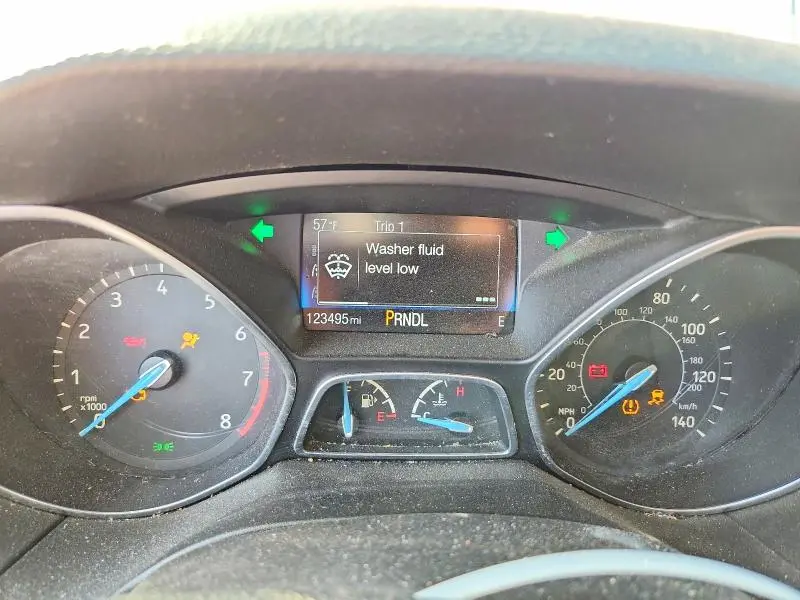 2015 FORD FOCUS SE  