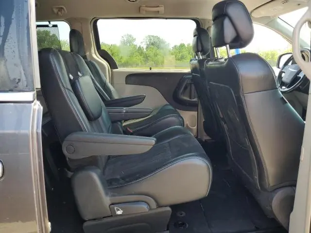 2014 CHRYSLER TOWN & COUNTRY TOURING L  