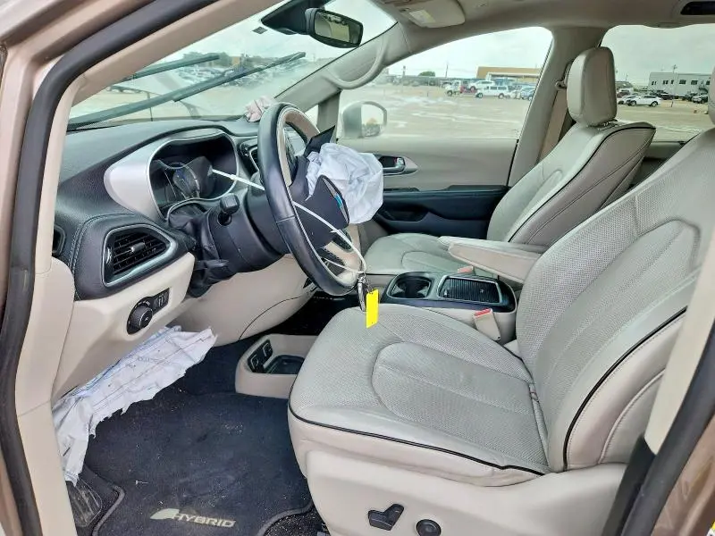 2018 CHRYSLER PACIFICA HYBRID LIMITED  