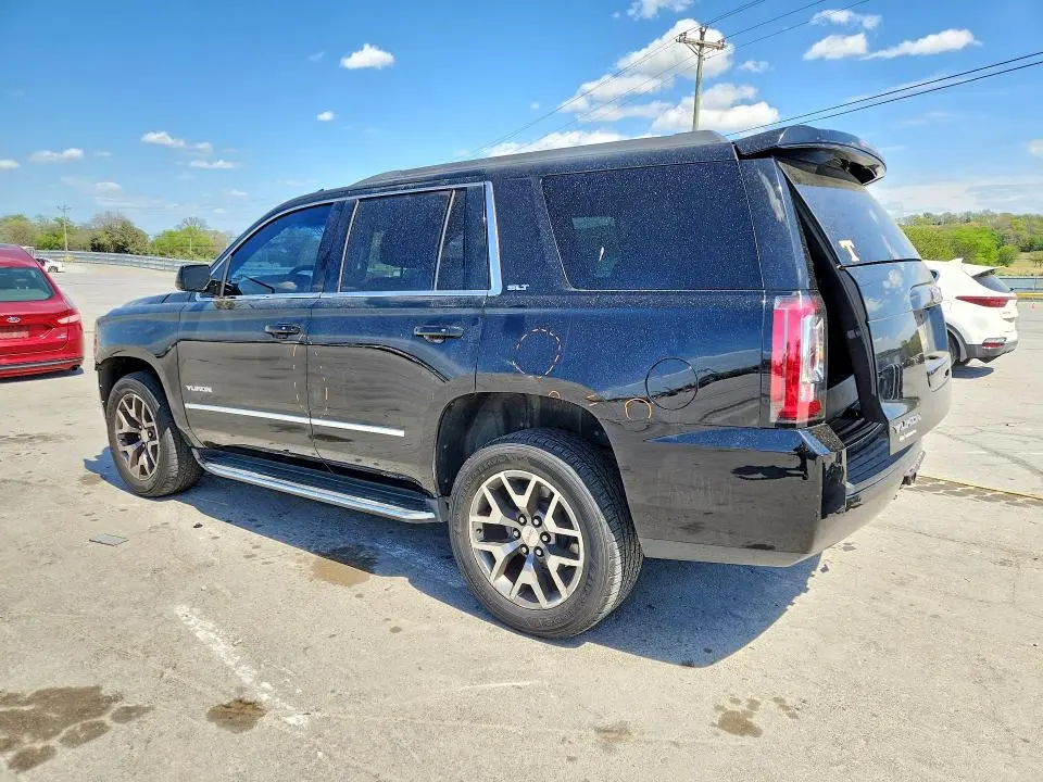 2017 GMC YUKON SLT  