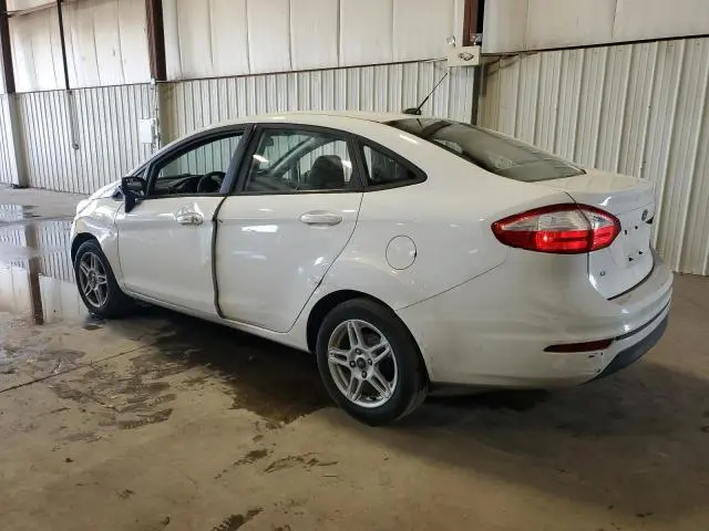 2017 FORD FIESTA SE  