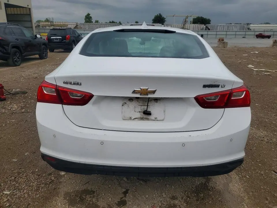 2017 CHEVROLET MALIBU LT  