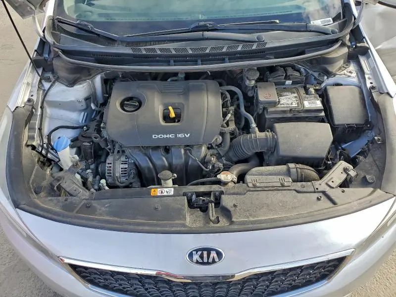 2018 KIA FORTE LX  
