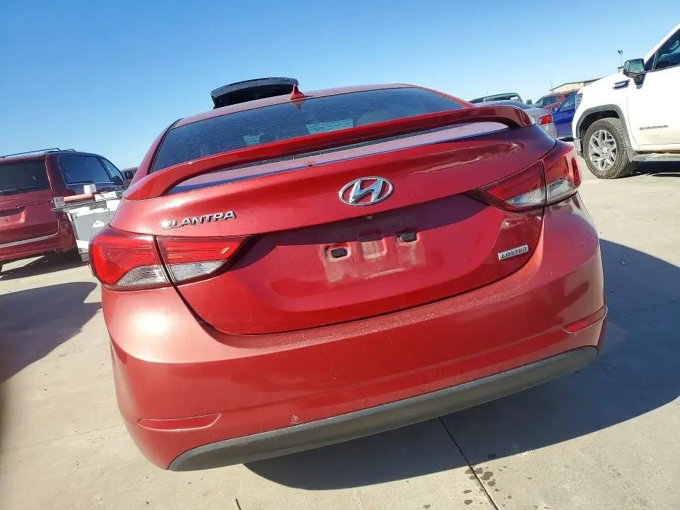 2014 HYUNDAI ELANTRA SE  