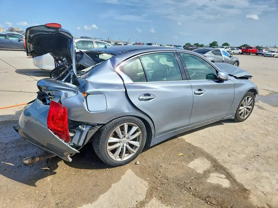 2015 INFINITI Q50 PREMIUM  