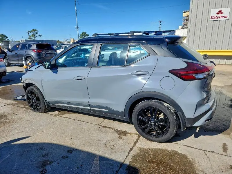 2021 NISSAN KICKS SR  
