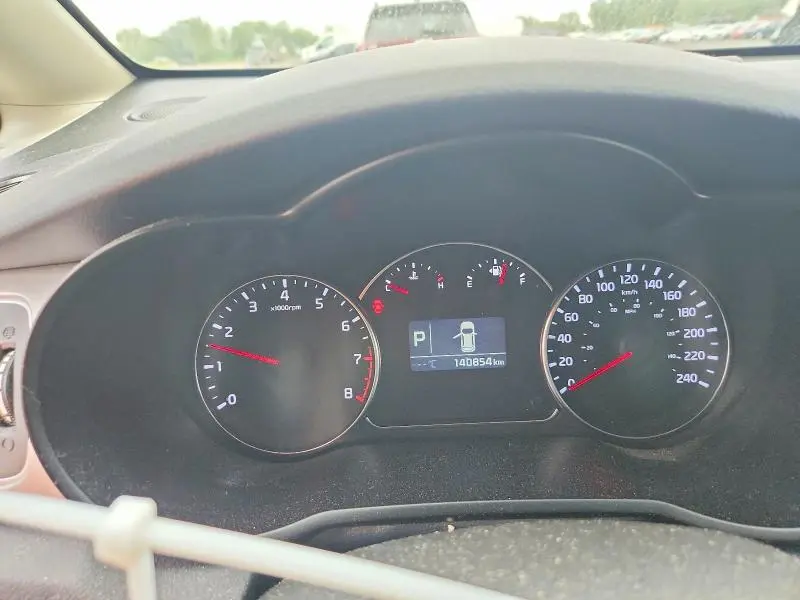 2016 KIA RONDO   