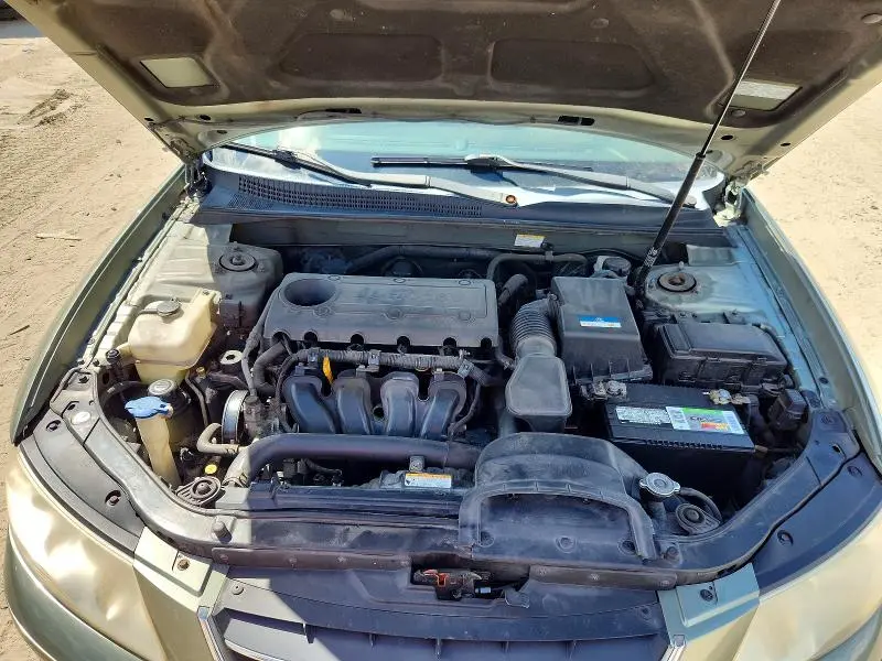 2010 HYUNDAI SONATA GLS  