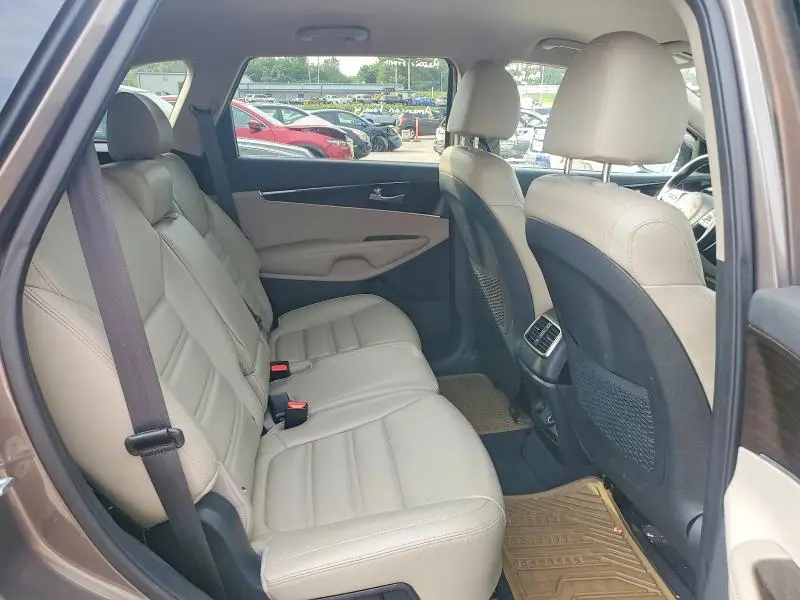 2019 KIA SORENTO EX V6  