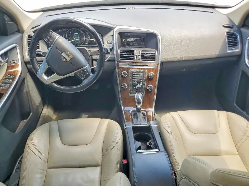 2014 VOLVO XC60 3.2  