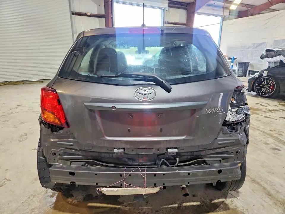 2017 TOYOTA YARIS 5-DOOR L FLEET  