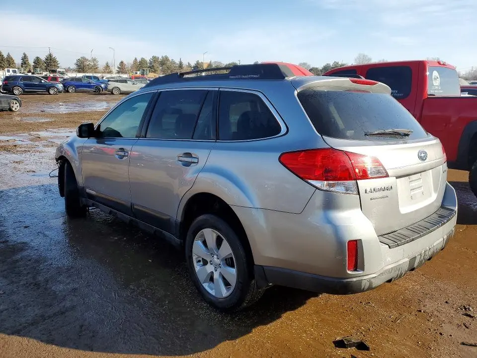 2010 SUBARU OUTBACK 2.5I PREMIUM  