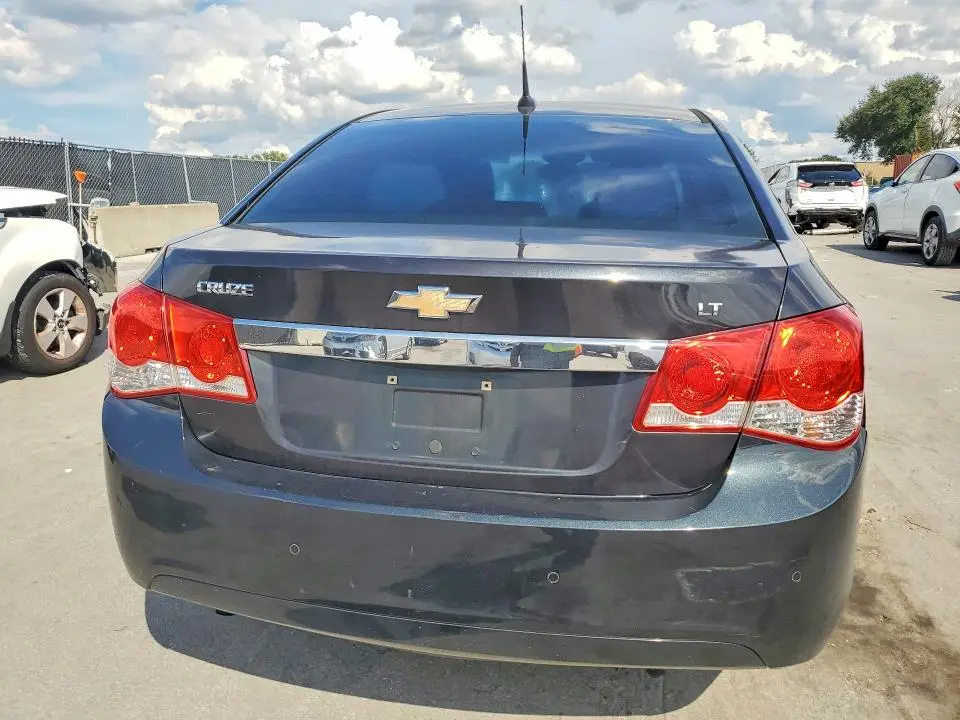 2012 CHEVROLET CRUZE LT  