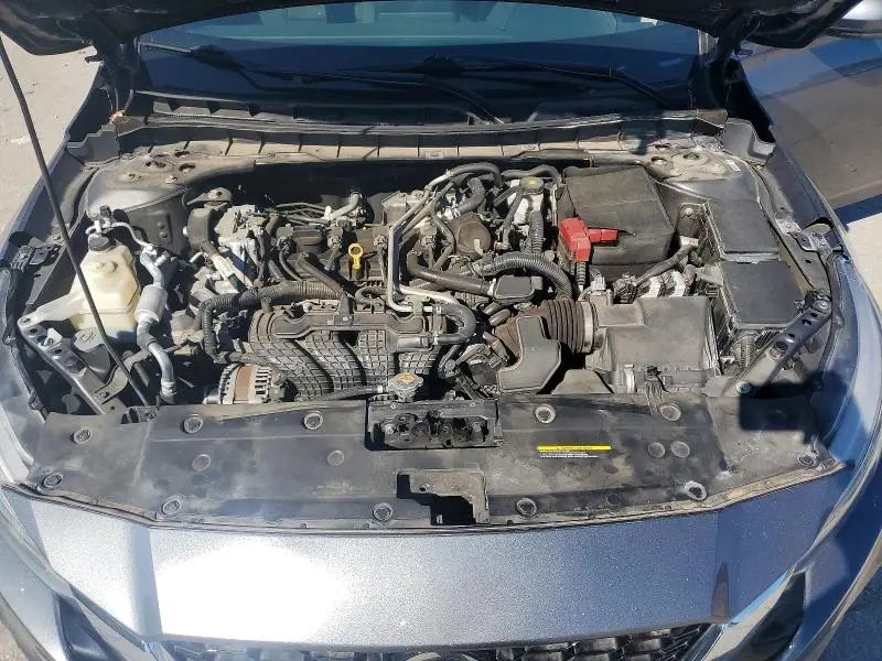 2021 NISSAN ALTIMA SV  