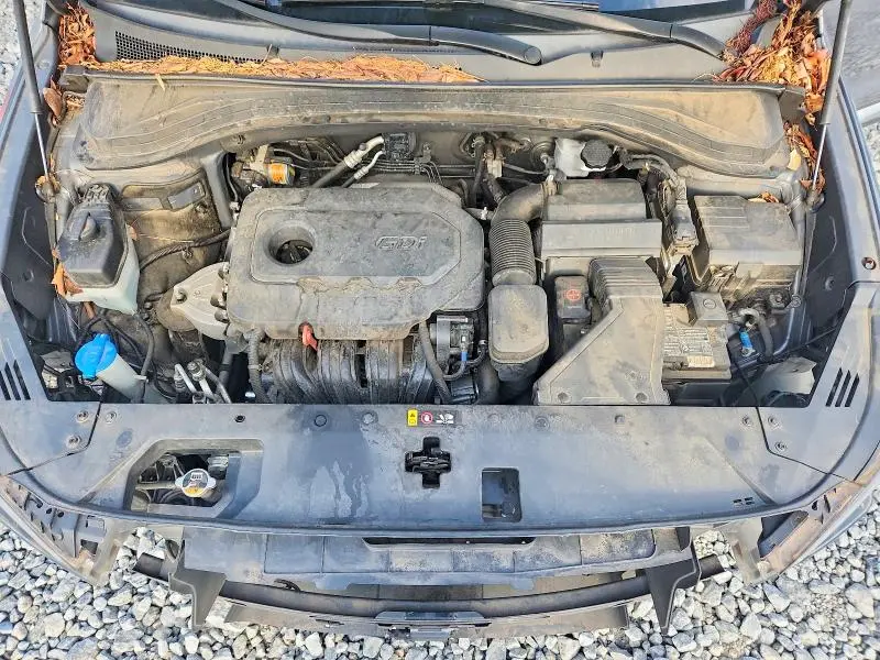 2019 HYUNDAI SANTA FE SE  