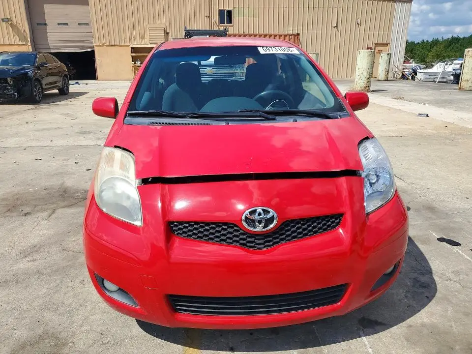 2010 TOYOTA YARIS BASE  