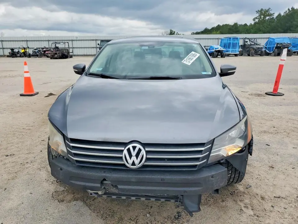 2013 VOLKSWAGEN PASSAT SEL  