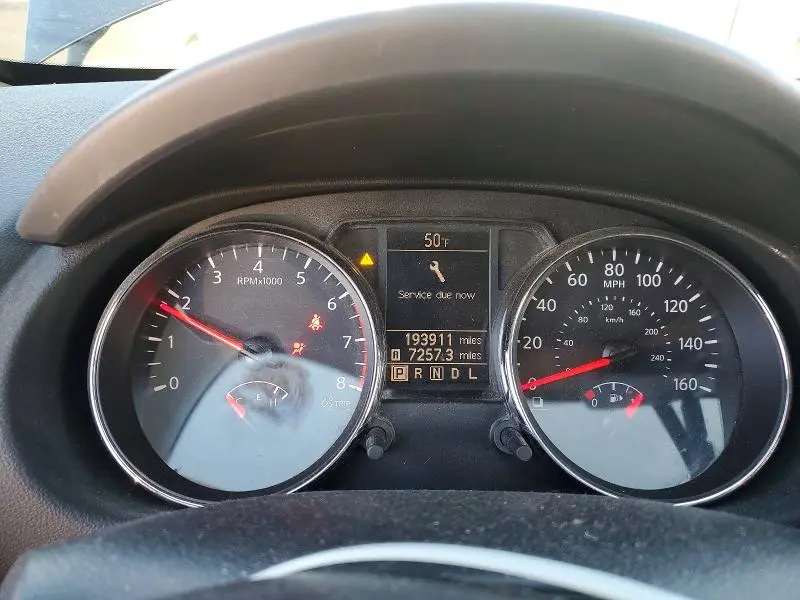 2012 NISSAN ROGUE S  