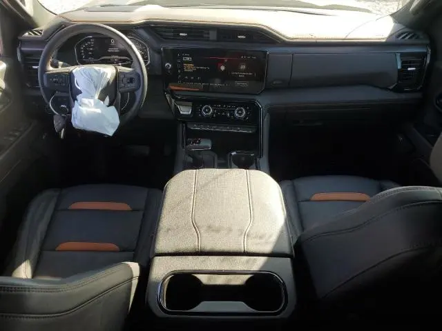 2025 GMC SIERRA K1500 AT4  