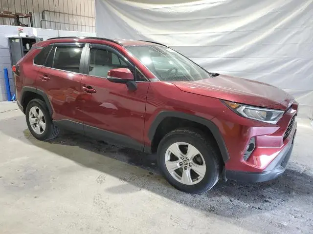 2021 TOYOTA RAV4 XLE  