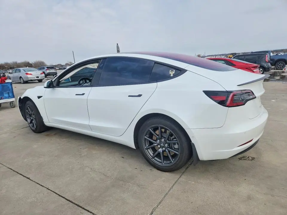 2018 TESLA MODEL 3   