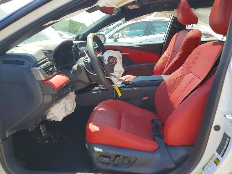 2025 TOYOTA CAMRY XSE  