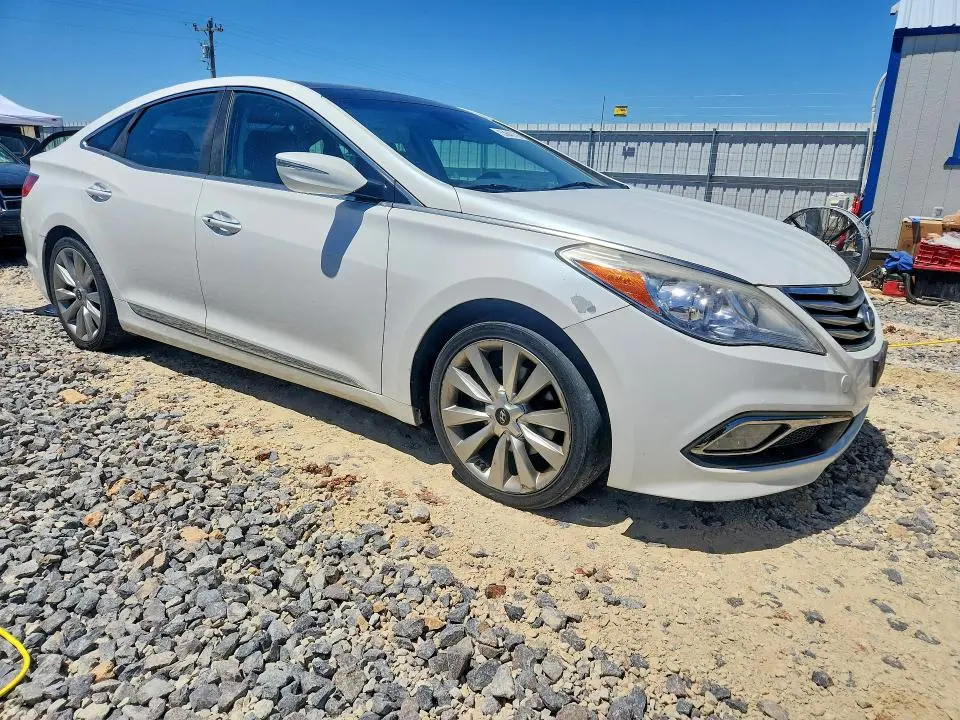 2017 HYUNDAI AZERA LIMITED  