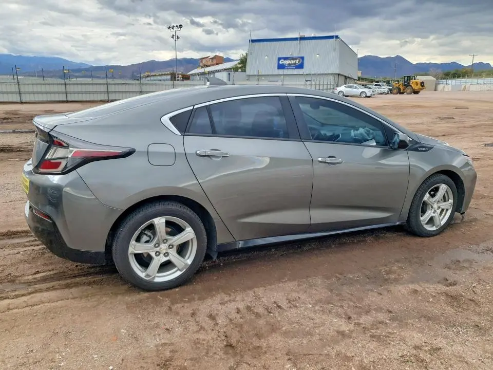 2017 CHEVROLET VOLT LT  