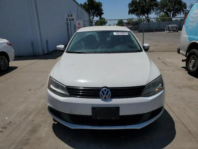 2014 VOLKSWAGEN JETTA SE  