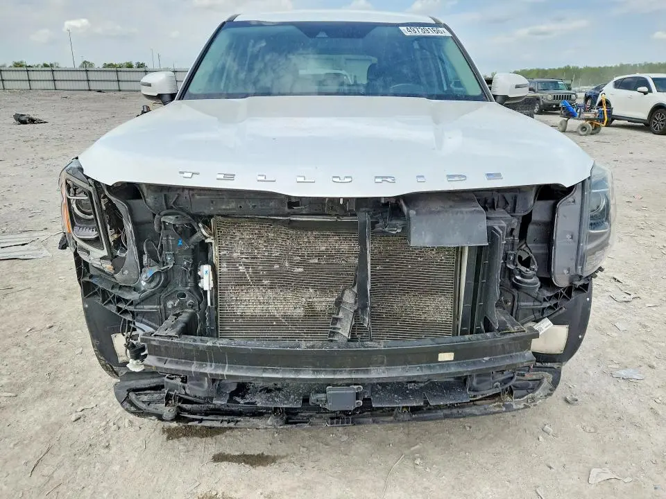 2020 KIA TELLURIDE LX  