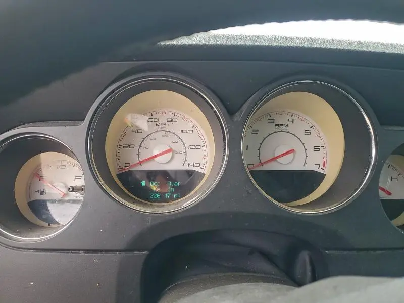 2012 DODGE CHALLENGER SXT  