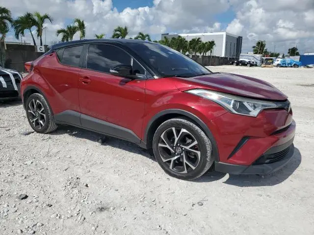 2019 TOYOTA C-HR XLE  