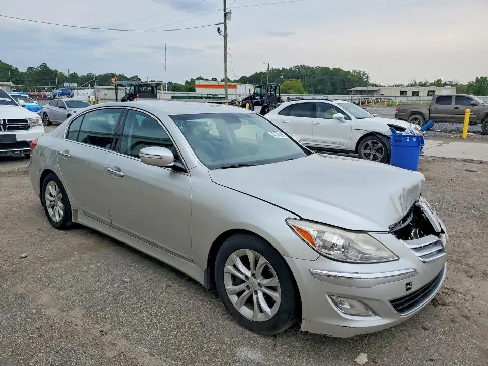 2013 HYUNDAI GENESIS 3.8L  