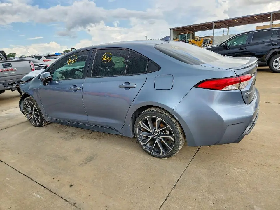 2020 TOYOTA COROLLA SE  