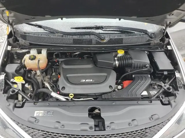 2017 CHRYSLER PACIFICA TOURING  