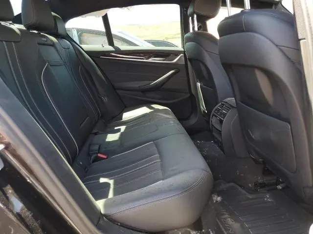 2019 BMW 530XE   