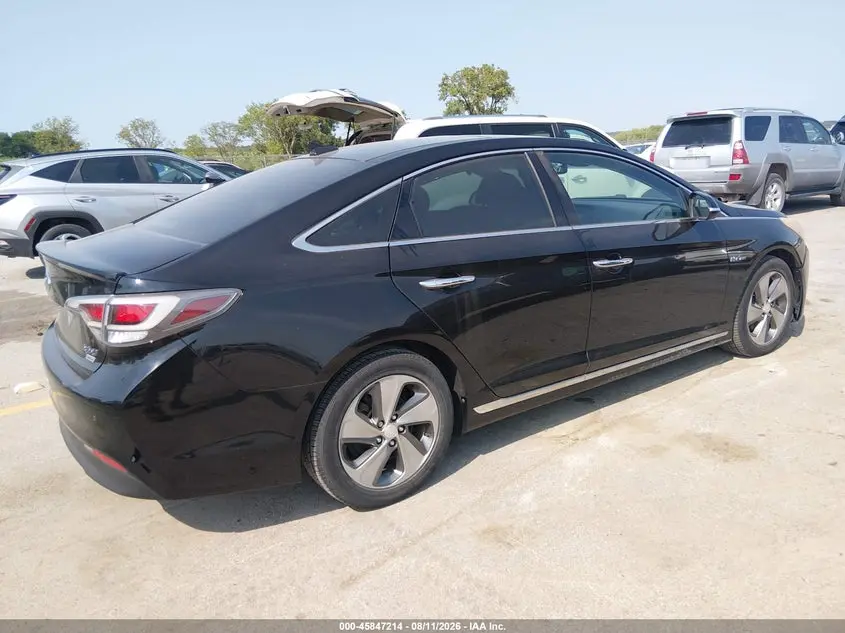 2016 HYUNDAI SONATA HYBRID LIMITED
