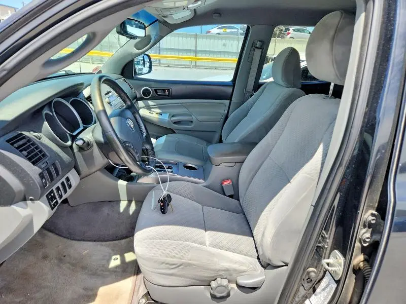2010 TOYOTA TACOMA DOUBLE CAB PRERUNNER  