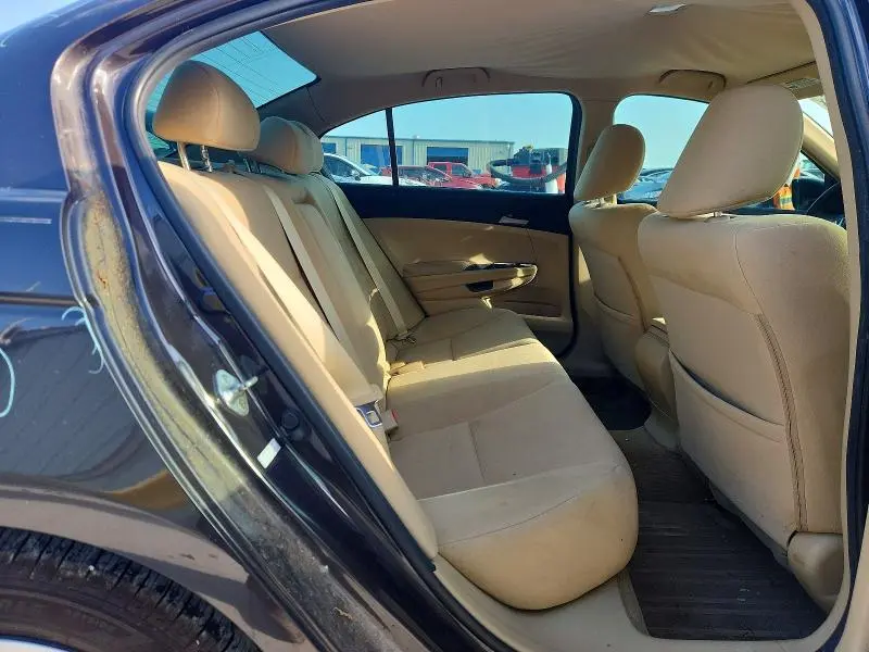 2012 HONDA ACCORD LX  