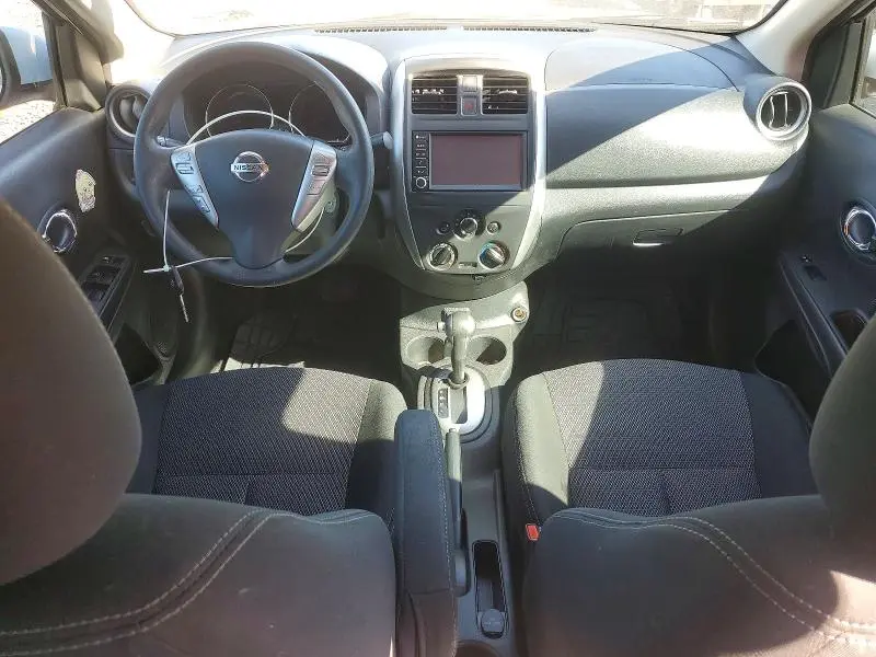 2019 NISSAN VERSA SV  