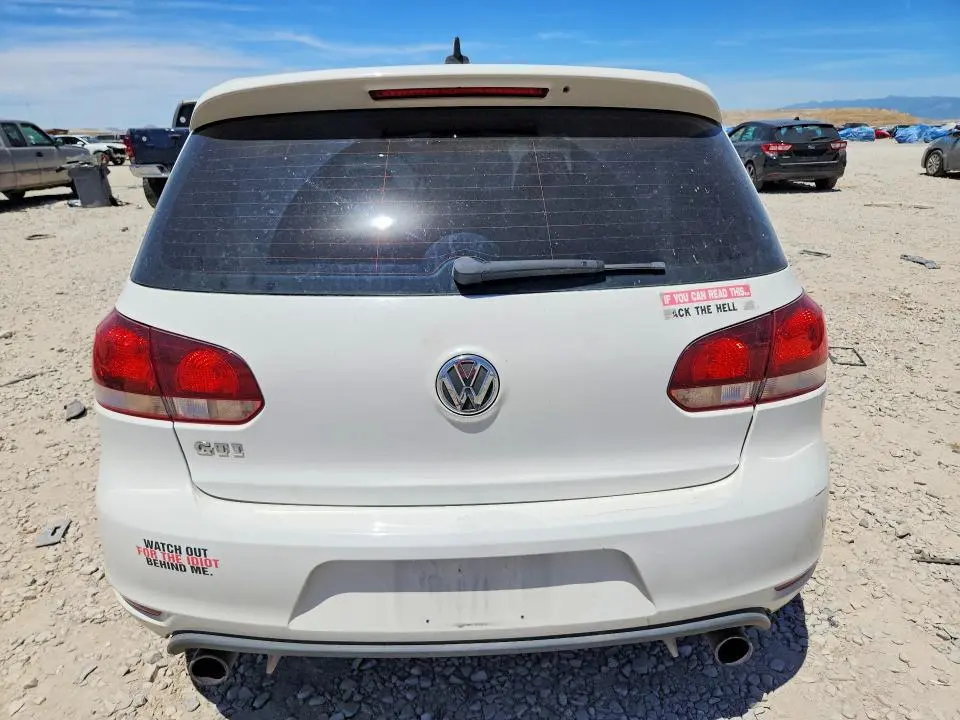 2011 VOLKSWAGEN GTI   