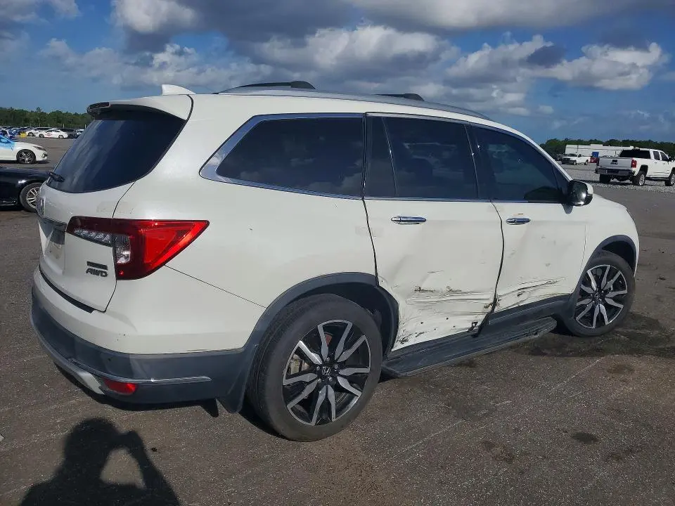 2021 HONDA PILOT TOURING  