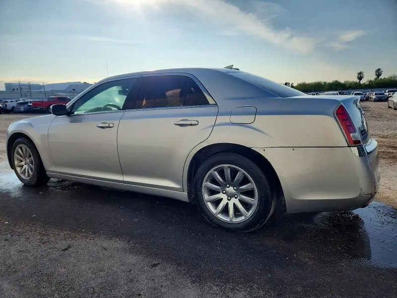 2012 CHRYSLER 300 LIMITED  