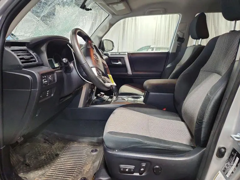 2016 TOYOTA 4RUNNER SR5  